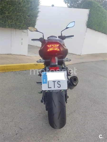 Kawasaki Z900 – Vista 12