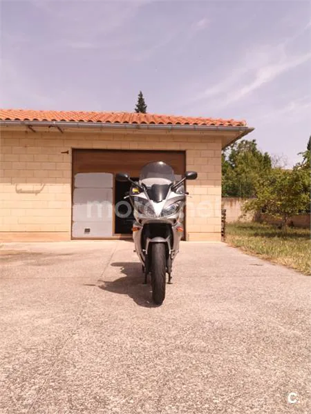 Yamaha FZ6 Fazer S2 3250 € 2008 Navarra - 2