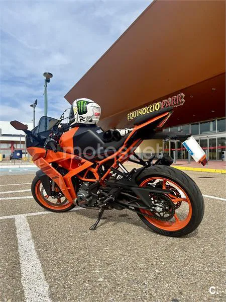 KTM RC – Vista 5