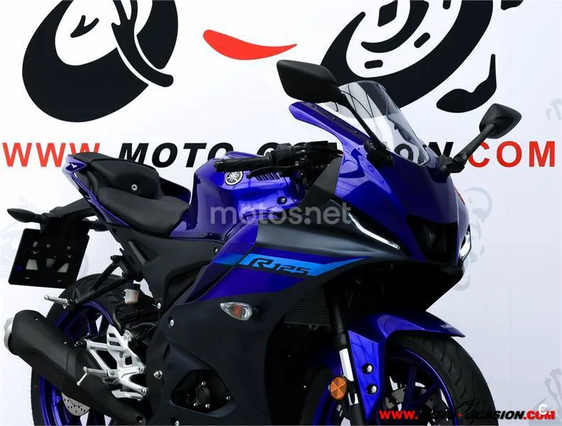 Yamaha R125 – Vista 4