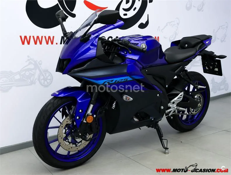 Yamaha R125 – Vista 8