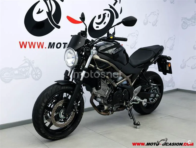 Suzuki SV 650 – Vista 8