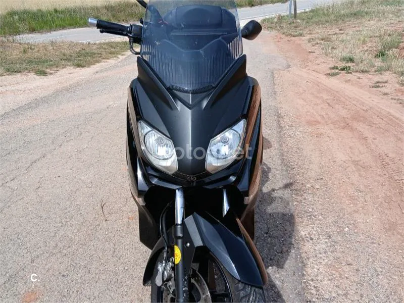 Yamaha XMAX 250 – Vista 3
