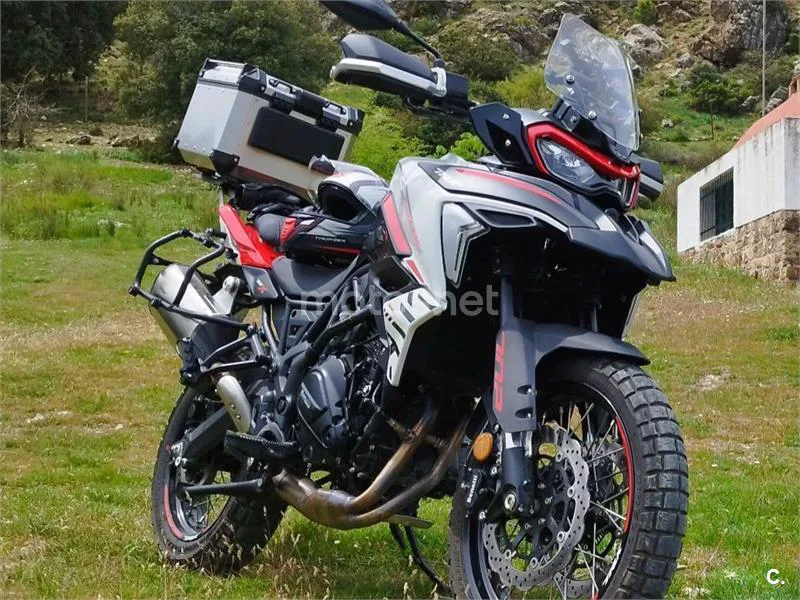 Benelli TRK 702 X – Vista 13