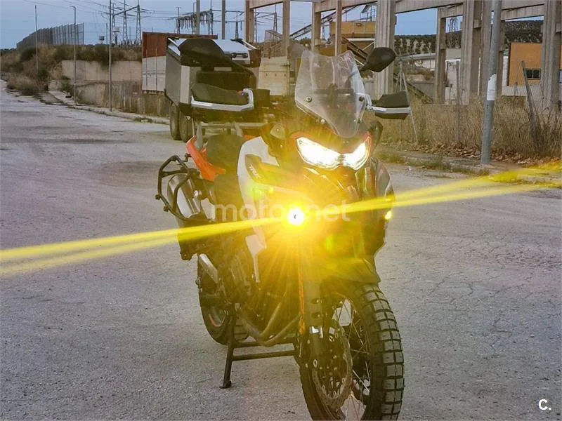 Benelli TRK 702 X – Vista 8