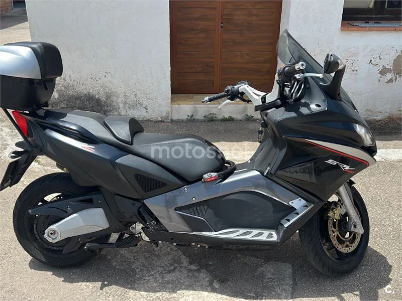 Aprilia SRV 850 – Vista 3