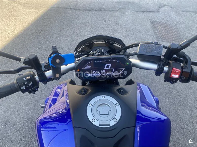 Yamaha MT-07 – Vista 7