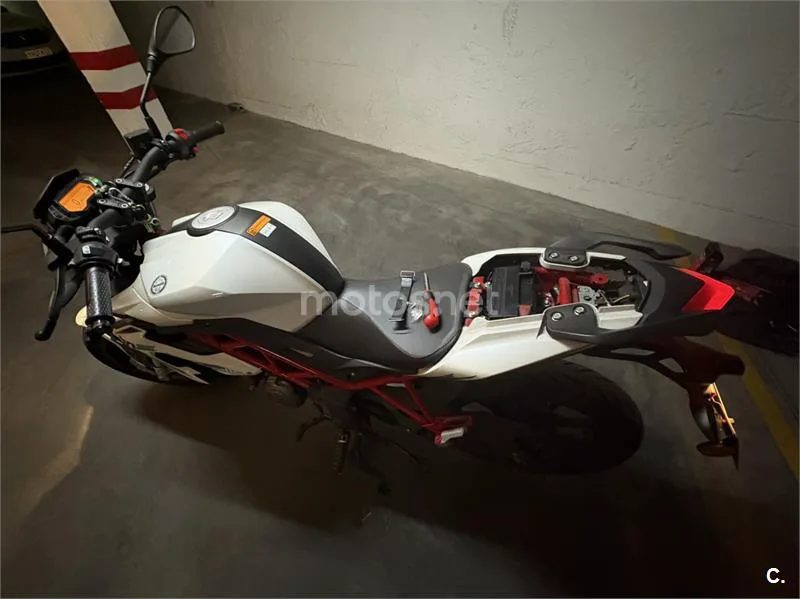 Benelli Leoncino 125 - Vista 7