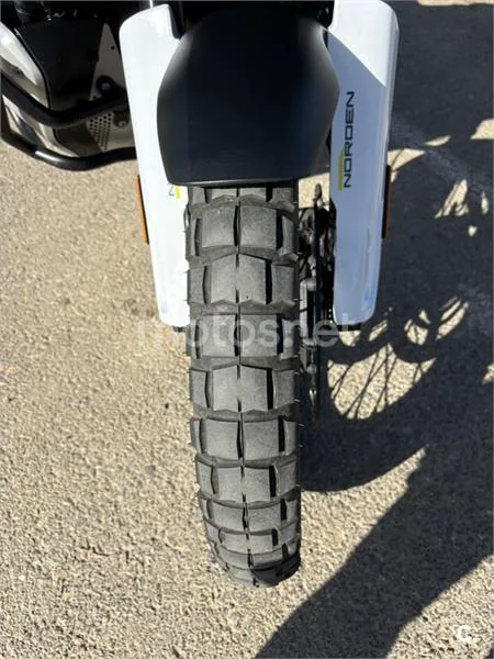Husqvarna Norden 901 10.990 € 2024 Teruel - 2