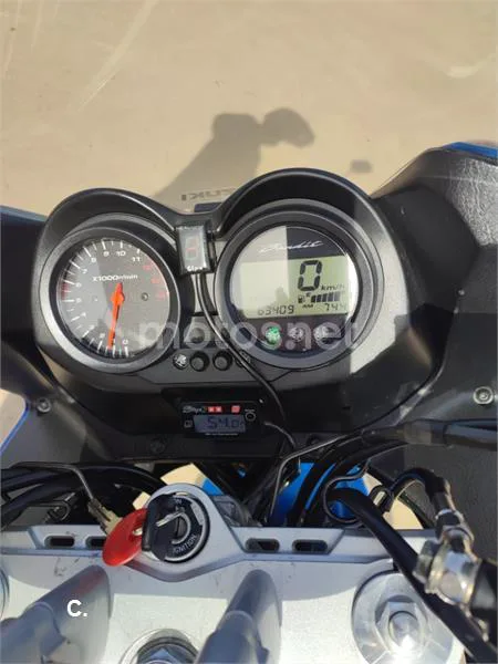 Suzuki Bandit 650 S – Vista 7
