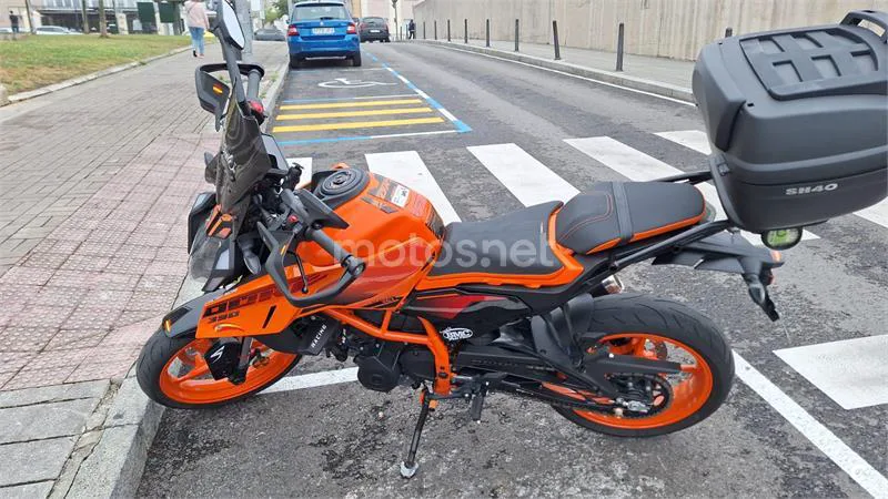 KTM 390 – Vista 3