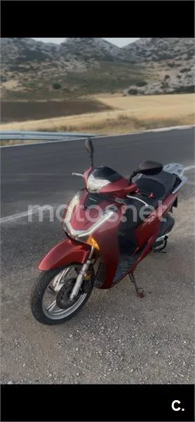 Honda SH125i - Vista 3