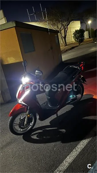 Honda SH125i - Vista 6