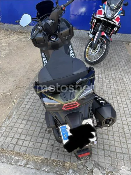 Kymco DTX 125 - Vista 4