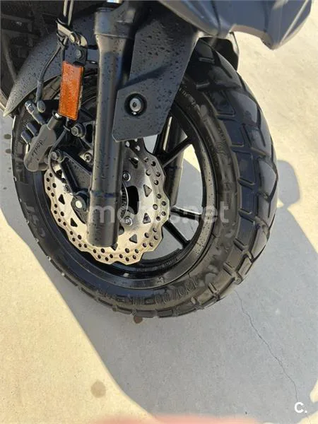 Kymco DTX 125 - Vista 8