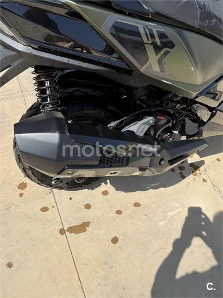 Kymco DTX 125 - Vista 10
