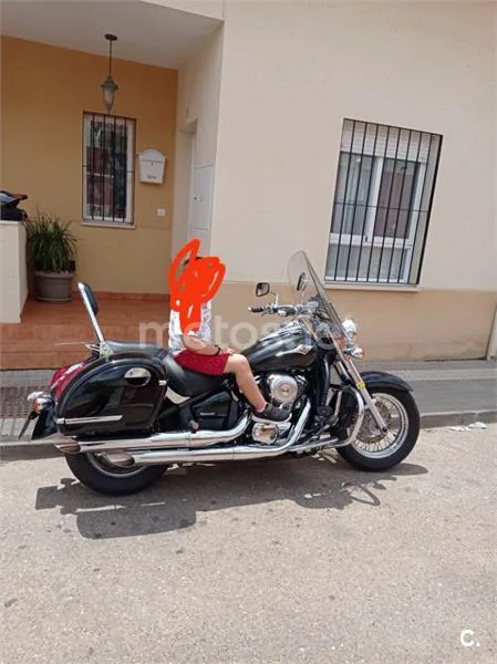 Kawasaki VN900 Classic - Vista 4