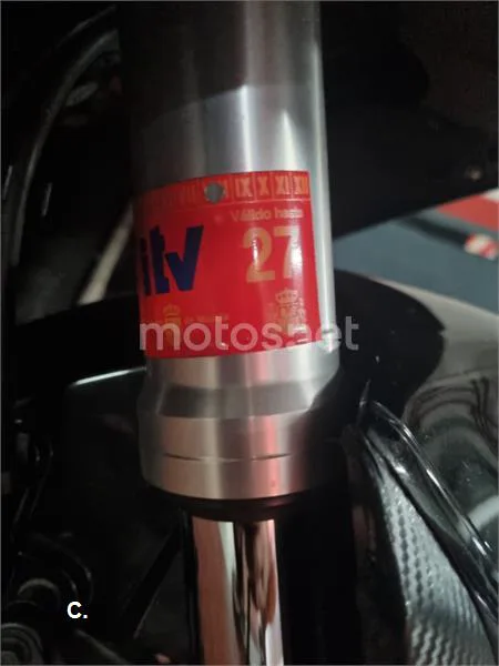 Kawasaki 1400GTR - Vista 14