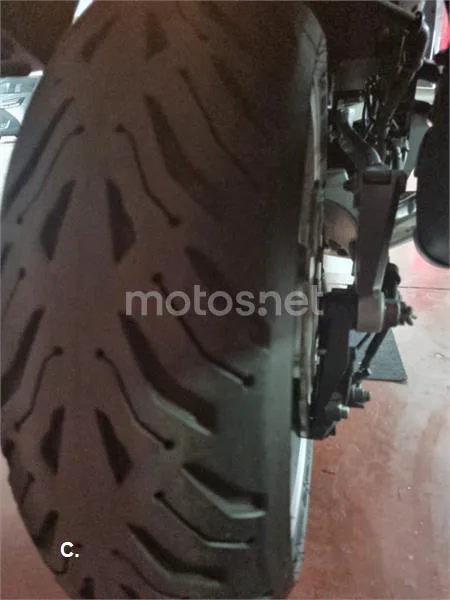 Kawasaki 1400GTR - Vista 15