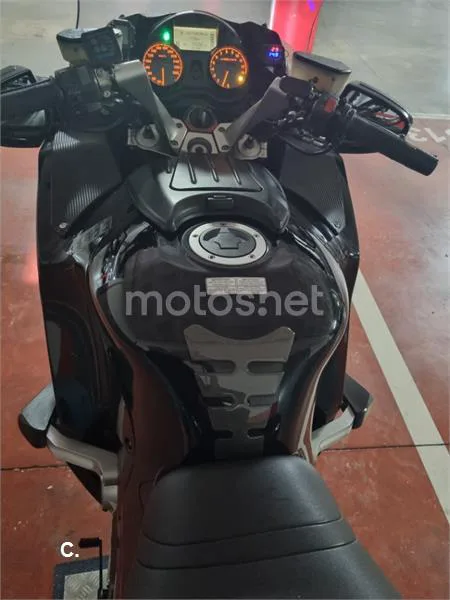 Kawasaki 1400GTR - Vista 20