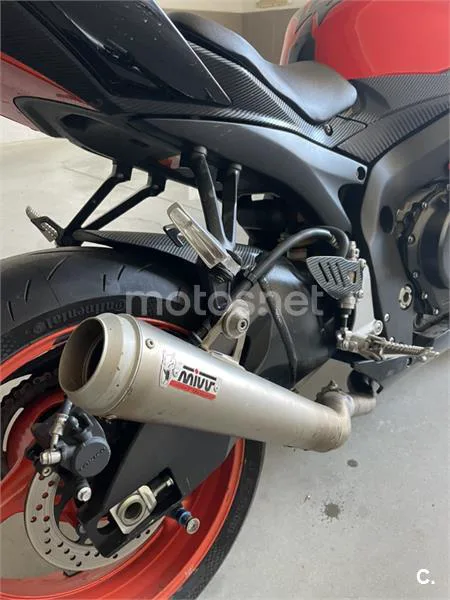 Suzuki GSX-R600 - Vista 9