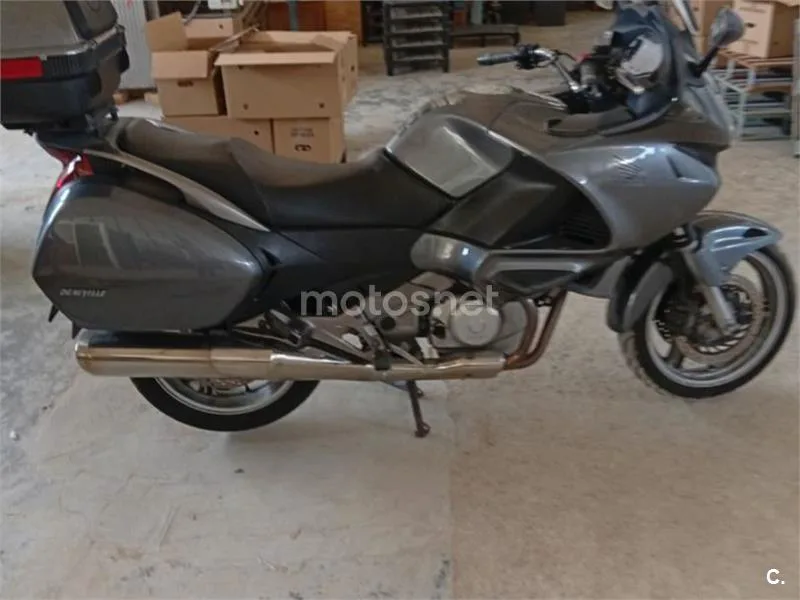 Honda NT700V Deauville - Vista 3