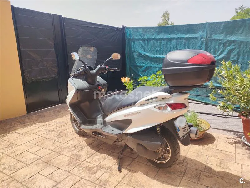 Suzuki Burgman 200 - Vista 4