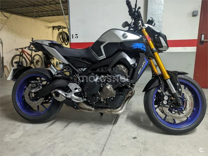Yamaha MT-09 8000 € 2018 Zaragoza - 1