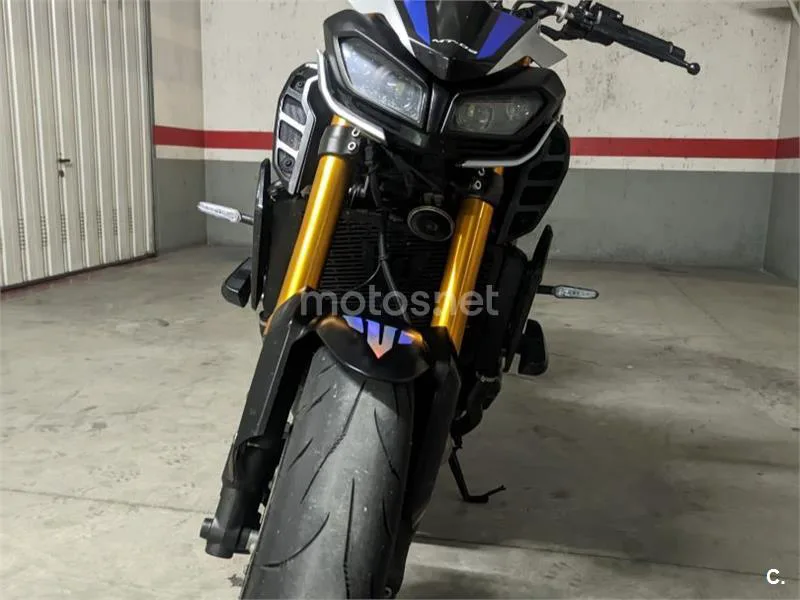 Yamaha MT-09 - Vista 5