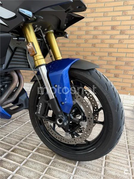 BMW F 900 XR - Vista 9