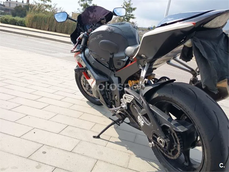 Suzuki GSX-R1000 - Vista 6