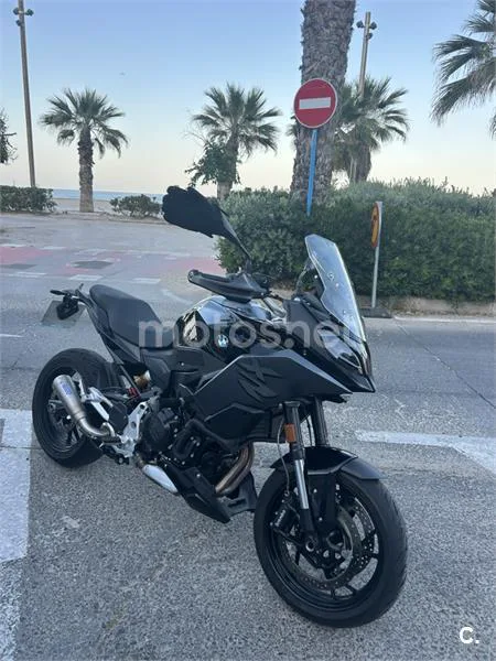 BMW F 900 XR 13.400 € 2022 Alicante - 1