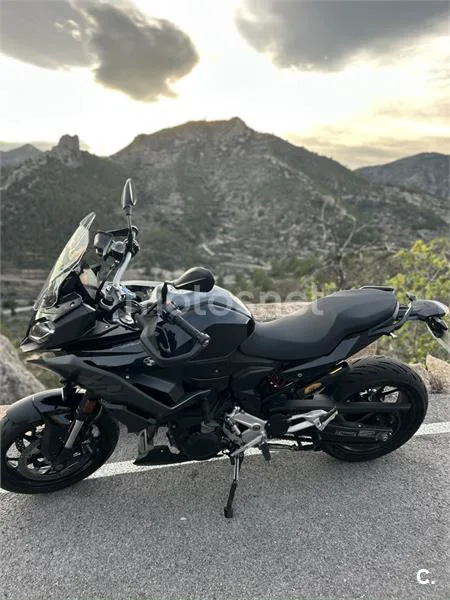 BMW F 900 XR - Vista 3