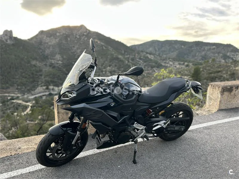 BMW F 900 XR - Vista 4