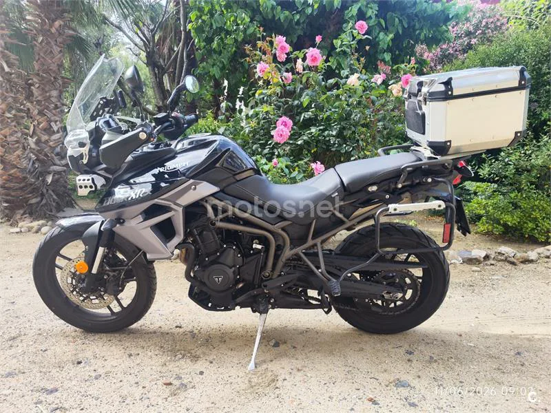 Triumph Tiger 800 XR - Vista 10