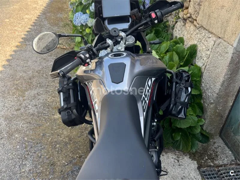 Triumph Tiger 850 Sport - Vista 9