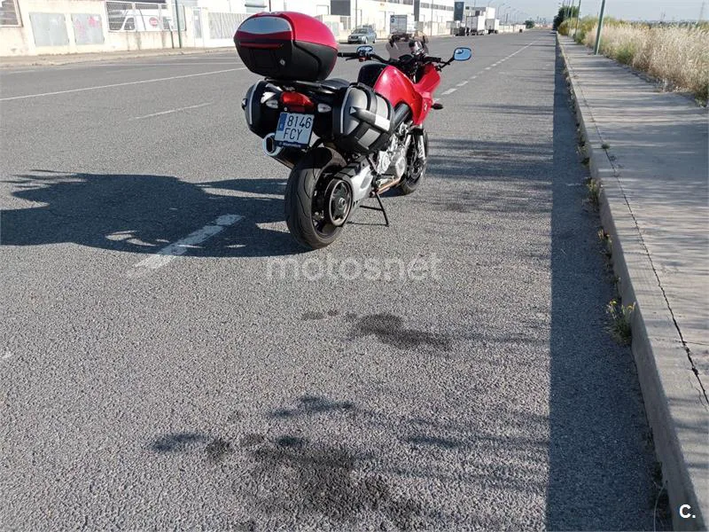 BMW F 800 ST - Vista 3
