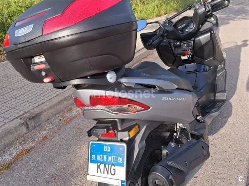 Suzuki Burgman 400 - Vista 7