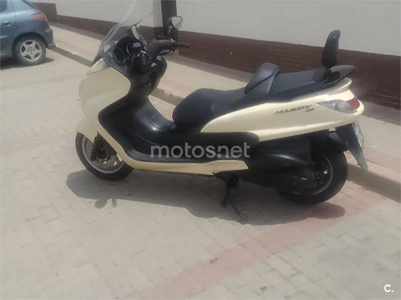 Yamaha Majesty 400 1700 € 2005 Huelva - 1