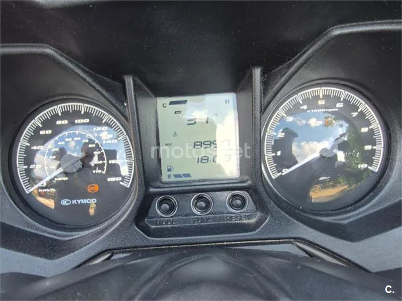 Kymco Grand Dink 300 3250 € 2021 Castellón - 1
