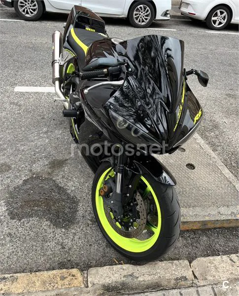 Yamaha YZF-R6 - Vista 6