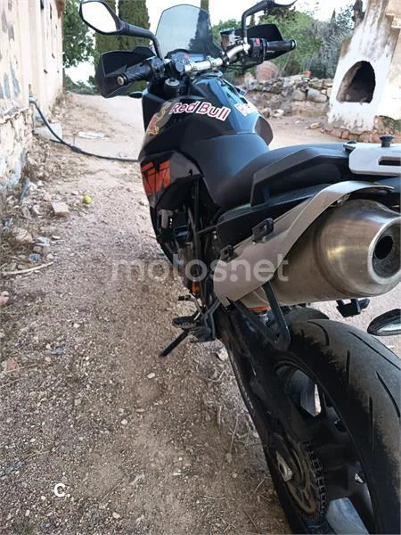 KTM 990 SM – Vista 4