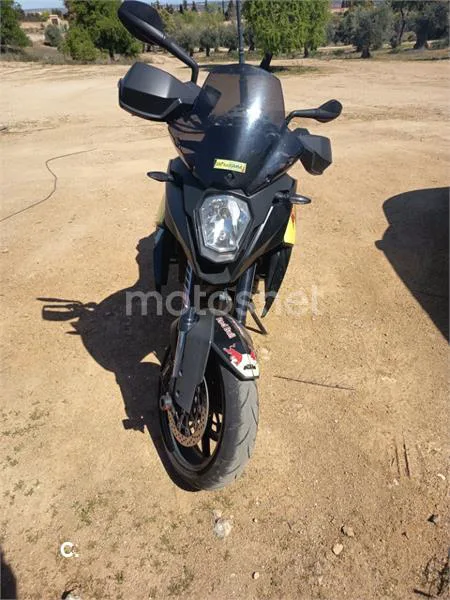 KTM 990 SM – Vista 6