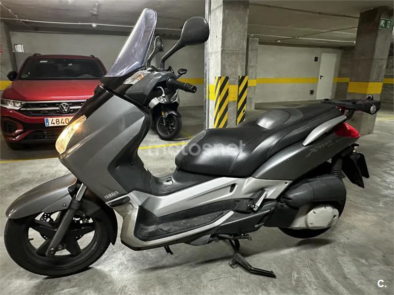 Yamaha XMAX 250 – Vista 7