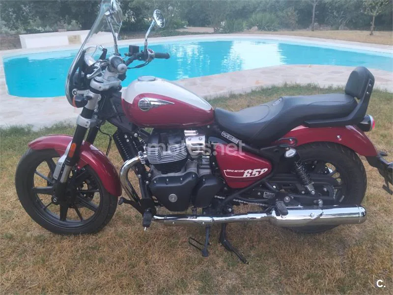Royal Enfield Super Meteor 650 5300 € 2024 Jaén - 1