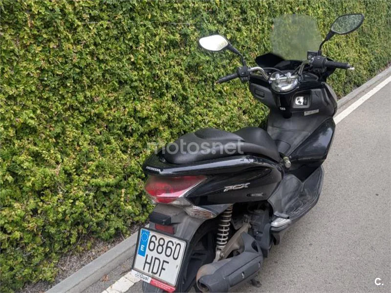 Honda PCX125 - Vista 4