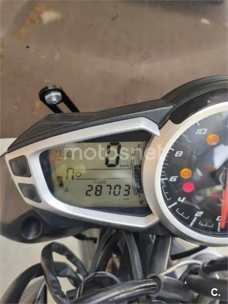 Triumph Street Triple R 6599 € 2014 Valladolid - 1