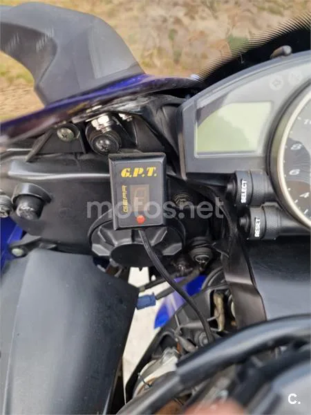 Yamaha YZF-R6 - Vista 15