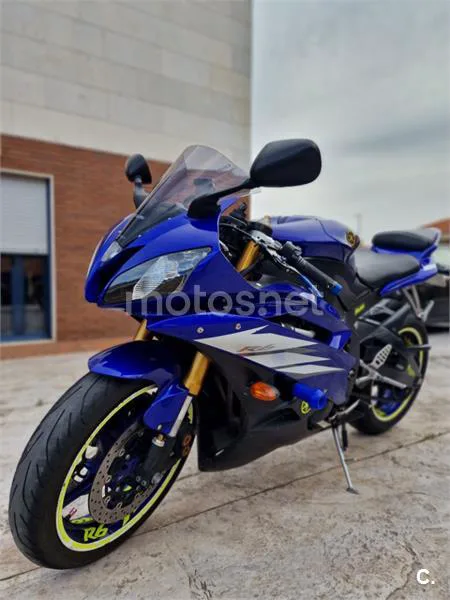 Yamaha YZF-R6 - Vista 10