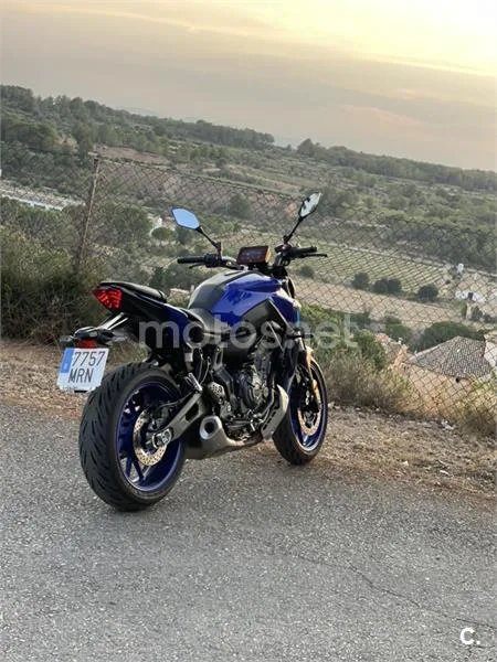 Yamaha MT-07 - Vista 3